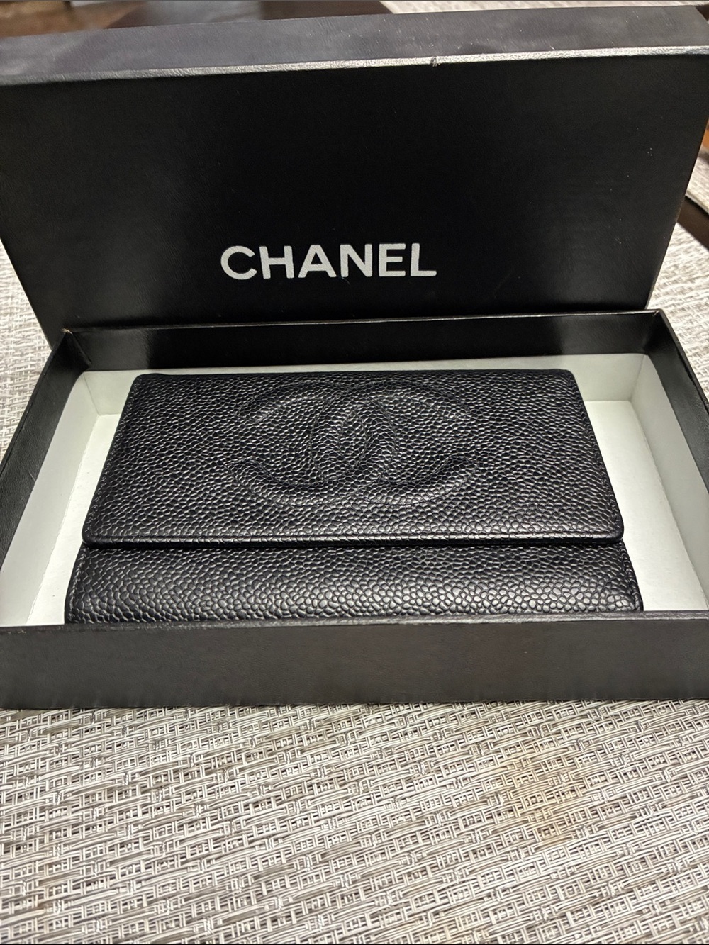 CHANEL Black Caviar Leather wallet